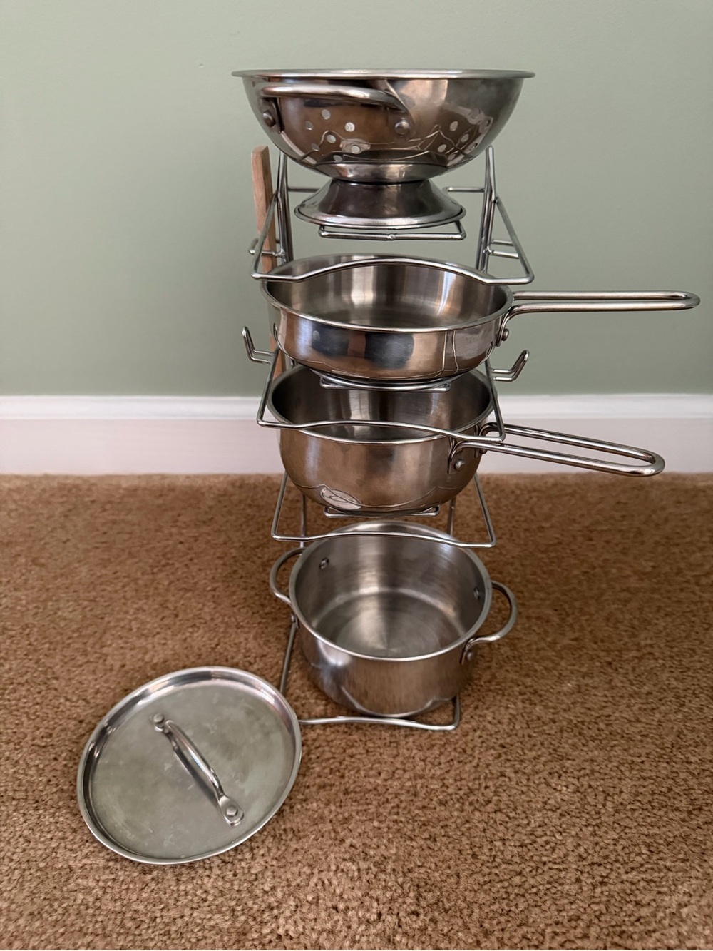 Melissa and Doug-stainless steel pot & pans 7 piece set. Good condition. Used.